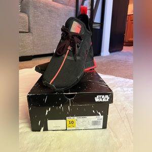 Adidas Nmd R1 x Star Wars Darth Vader